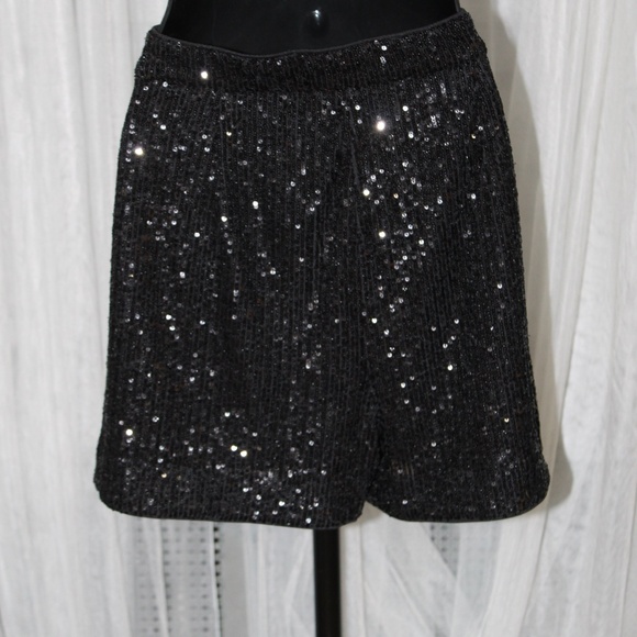 Express Black Sequin Tank Top (XL) Sleeveless Camisole and Shorts . (M) - Picture 5 of 9